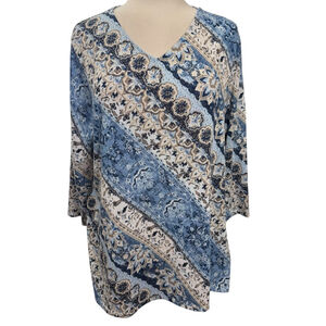 Chico's Top Size 3/XL Blue Beige Patterned 3/4 Sleeve V-Neck